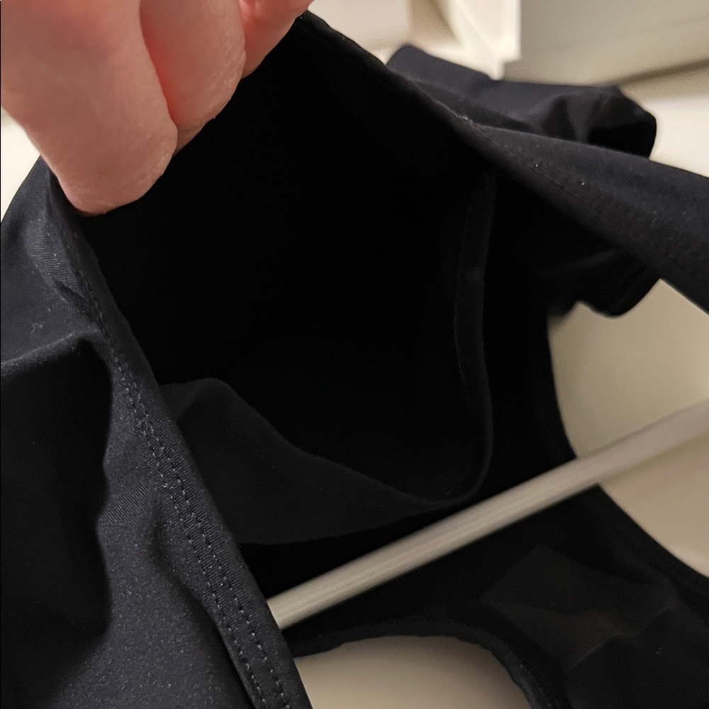 Women's Black Sports Bra - Picture 8 of 8